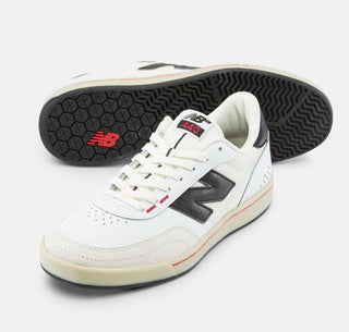 New Balance Numeric Skateboard Shoes 440 V2 White/Black