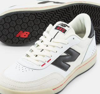New Balance Numeric Skateboard Shoes 440 V2 White/Black