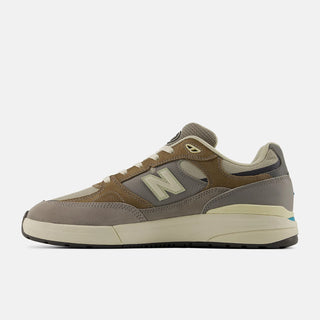 New Balance Numeric Skateboard Shoes Andrew Reynolds 933 Grey Days