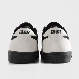 Lakai Skateboard Shoes Manchester White Suede Black Black
