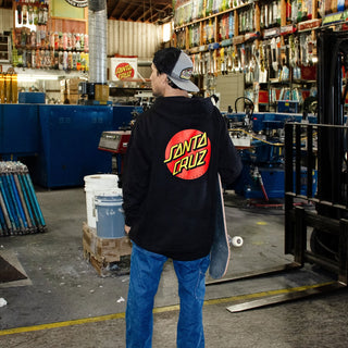 Santa_Cruz_Classic_Dot_Hoodie_Black_Lifestyle-2
